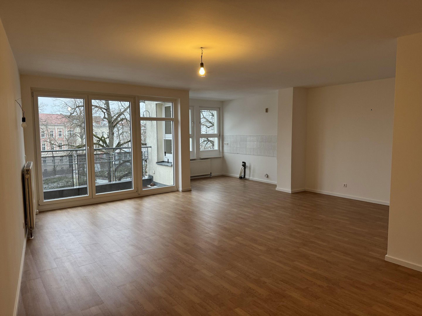 Wohnung zur Miete 858 € 2 Zimmer 78 m²<br/>Wohnfläche 3.<br/>Geschoss Friedrich-Engels-Str. 1B Fürstenwalde Fürstenwalde 15517