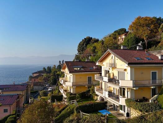Maisonette zum Kauf 580.000 € 3 Zimmer 80 m² frei ab sofort Ghiffa 28923