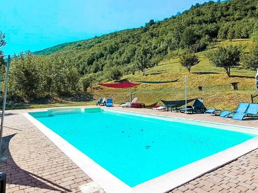 Haus zum Kauf 1.900.000 € 600 m² Cascia 06043