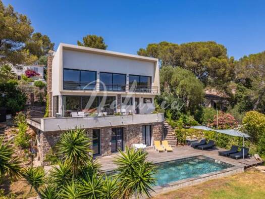 Einfamilienhaus zum Kauf 1.300.000 € 9 Zimmer 220 m² 692 m² Grundstück Le Dramont-Agay-Anthéor-Le Trayas Saint-Raphaël 83700