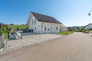 Einfamilienhaus zum Kauf 498.000 € 5,5 Zimmer 146 m² 778 m² Grundstück Bettmaringen Stühlingen 79780