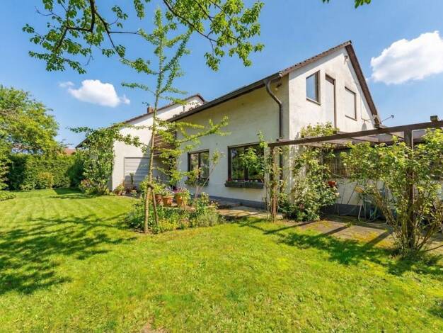 Einfamilienhaus zum Kauf 950.000 € 8 Zimmer 296,6 m² 878 m² Grundstück Limburgerhof 67117