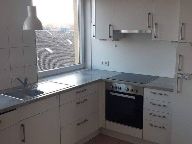 Wohnung zur Miete 600 € 2 Zimmer 68 m² 4. Geschoss Gärtnerstr. 24-26 Wanheimerort Duisburg 47055
