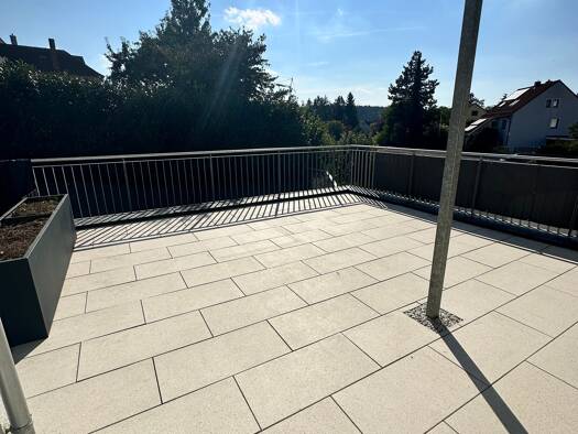 Wohnung zur Miete 1.350 € 3 Zimmer 107 m² 1. Geschoss frei ab sofort Dambachstrasse 4A Herzogenaurach 91074
