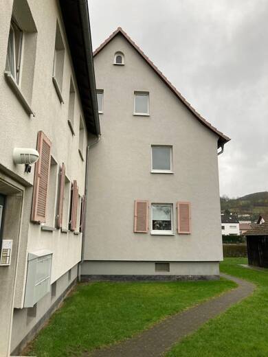 Wohnung zur Miete 253 € 3 Zimmer 45,2 m² Dachgeschoss Finkenstraße 9 A Rotenburg Rotenburg a. d. Fulda 36199