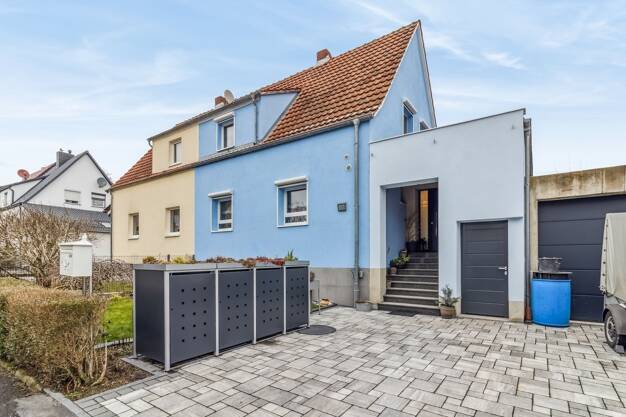 Doppelhaushälfte zum Kauf 520.000 € 3 Zimmer 123 m² 527 m² Grundstück frei ab sofort Tempelsee Offenbach am Main 63071