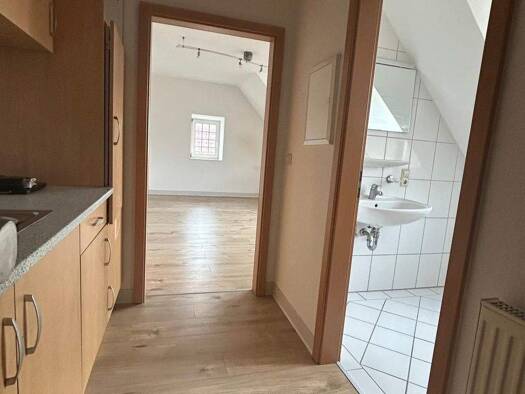 Studio zur Miete 410 € 1 Zimmer 27 m² 3. Geschoss frei ab sofort Königstraße 14 Leer 26789