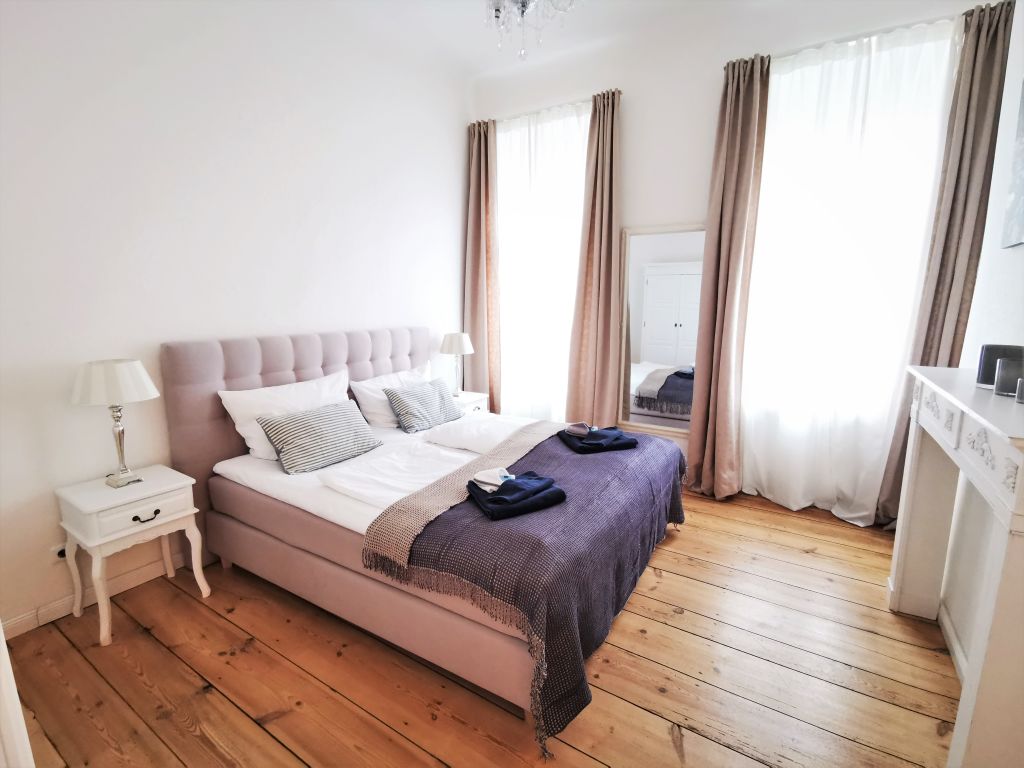 Wohnung zur Miete Wohnen auf Zeit 2.515 € 4 Zimmer 62 m²<br/>Wohnfläche 11.11.2024<br/>Verfügbarkeit Kamminer Str. Charlottenburg Berlin 10589