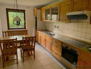 Haus zum Kauf 339.000 € 9 Zimmer 196 m² 1.103 m² Grundstück Regen Regen 94209