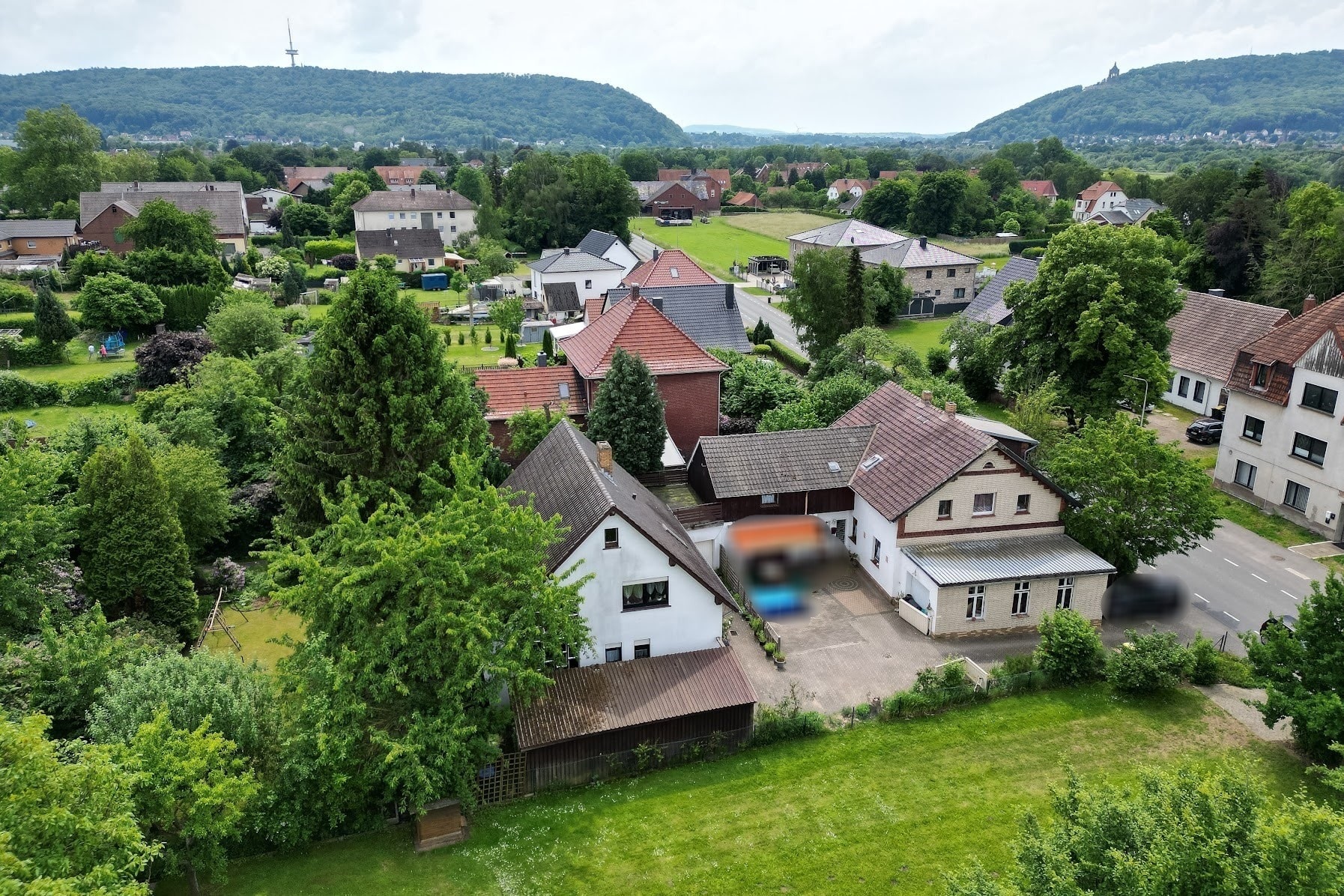 Einfamilienhaus zum Kauf 185.000 € 7 Zimmer 160 m²<br/>Wohnfläche 618 m²<br/>Grundstück 01.02.2025<br/>Verfügbarkeit Neesen Porta Westfalica 32457