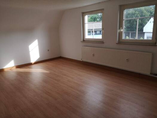 Wohnung zur Miete 620 € 3 Zimmer 65 m² 2. Geschoss frei ab sofort Heroldsbach 91336
