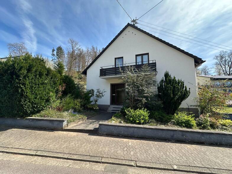 Haus zum Kauf 229.000 € 180 m² 512 m² Grundstück Hilbringen Merzig 66663