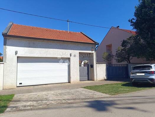 Haus zum Kauf 400.000 € 6 Zimmer 214 m² Centar, Vinkovci Otok