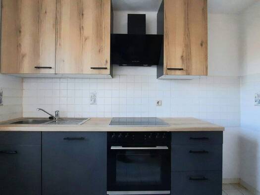 Maisonette zur Miete 385 € 3 Zimmer 67 m² 3. Geschoss frei ab sofort Dr.-Cammerer-Straße 2 a Aschersleben 06449