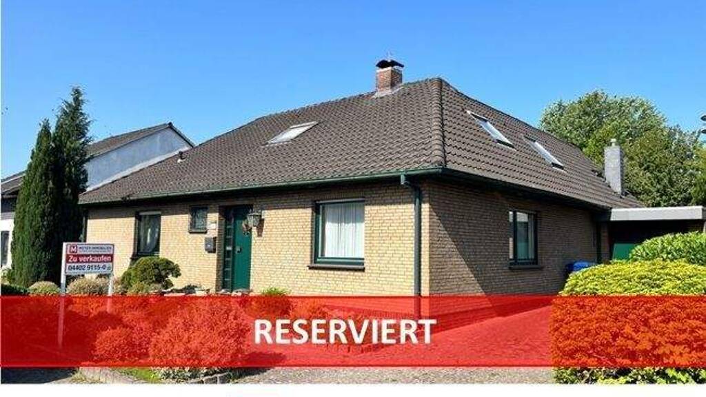 Haus zum Kauf 398.000 € 8 Zimmer 213 m² 693 m² Grundstück Wahnbek Rastede 26180