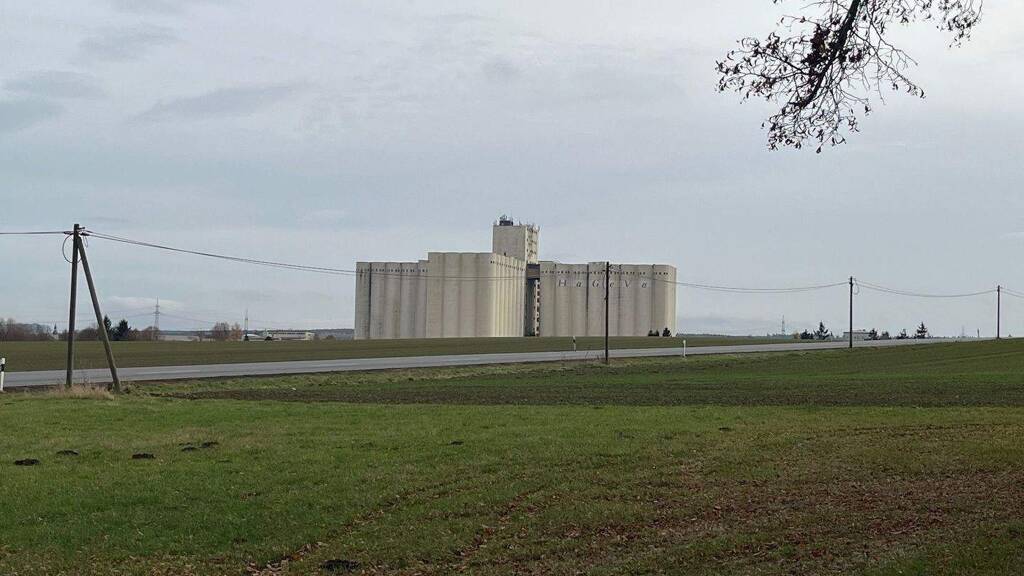 Gewerbegrundstück zum Kauf 3.500.000 € 142.326 m² Grundstück Niederpöllnitz Harth-Pöllnitz 07570