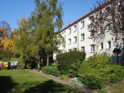 Wohnung zur Miete 440 € 3 Zimmer 62,9 m² 1. Geschoss Osterburger Straße 92 Stendal 39576