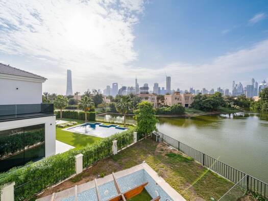 Villa zum Kauf 5.658.811 € 4 Zimmer 383,6 m² 817,6 m² Grundstück Jumeirah Islands Dubai