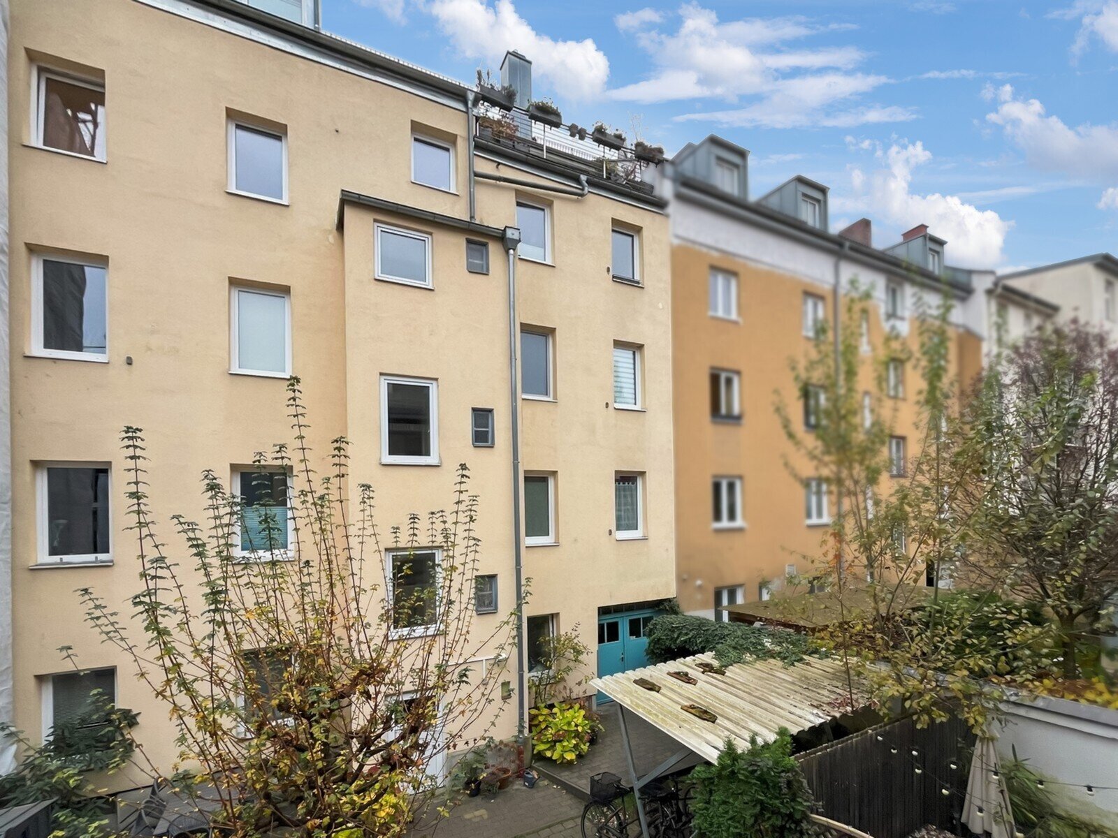 Mehrfamilienhaus zum Kauf als Kapitalanlage geeignet 2.450.000 € 15 Zimmer 365,9 m²<br/>Wohnfläche 202 m²<br/>Grundstück Sendlinger Feld München 81371