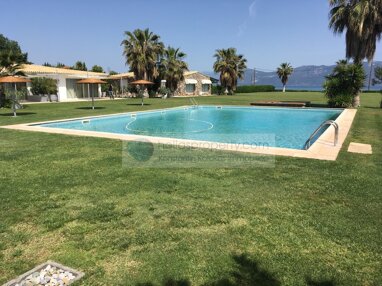 Mehrfamilienhaus zum Kauf 2.000.000 € 16 Zimmer 1.300 m² 13.500 m² Grundstück Agios Konstantinos 35006