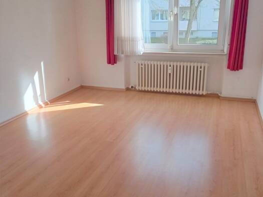 Wohnung zur Miete 1.190 € 3 Zimmer 70 m² Geschoss EG/3 frei ab 01.07.2026 Geisenheimer Straße 27 Schwanheim Frankfurt am Main 60529