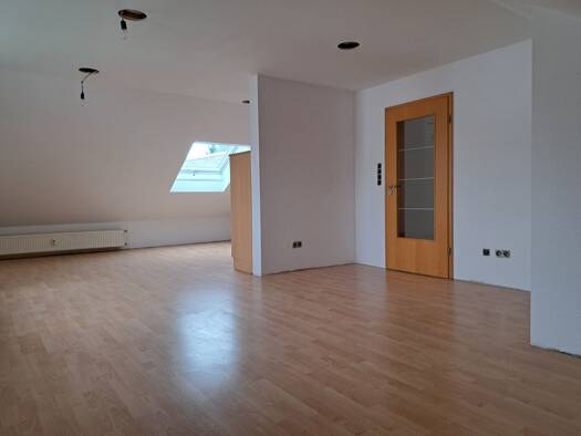 Wohnung zur Miete 745 € 2 Zimmer 78 m² Geschoss 2/3 frei ab 01.02.2026 Neuhof 36119