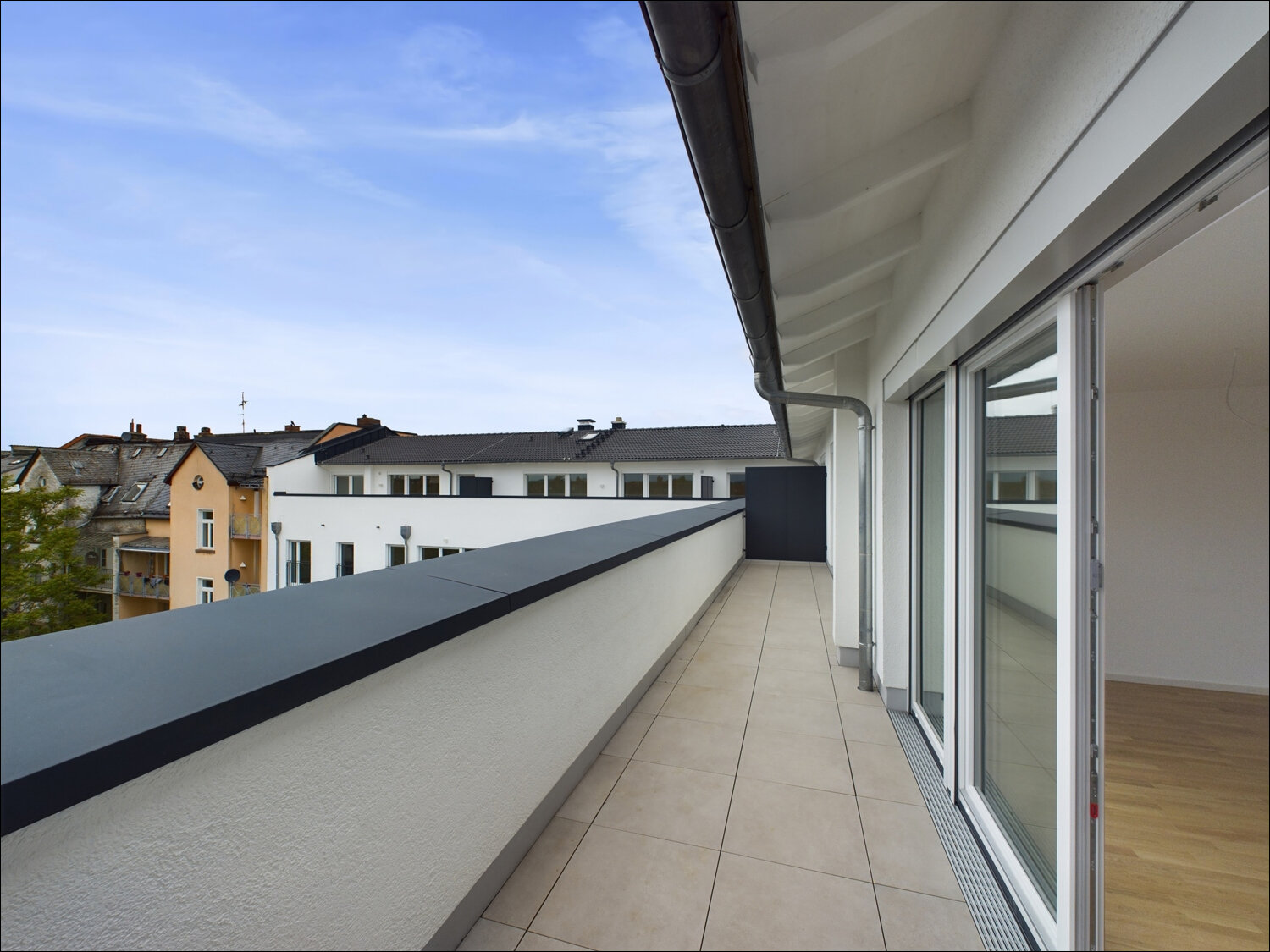 Penthouse zum Kauf 450.000 € 3 Zimmer 86 m²<br/>Wohnfläche 5.<br/>Geschoss Lichtenplatte Offenbach am Main 63075