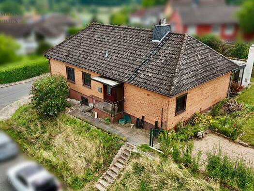 Einfamilienhaus zum Kauf 275.000 € 6 Zimmer 148,1 m² 817 m² Grundstück Volksen Einbeck 37574