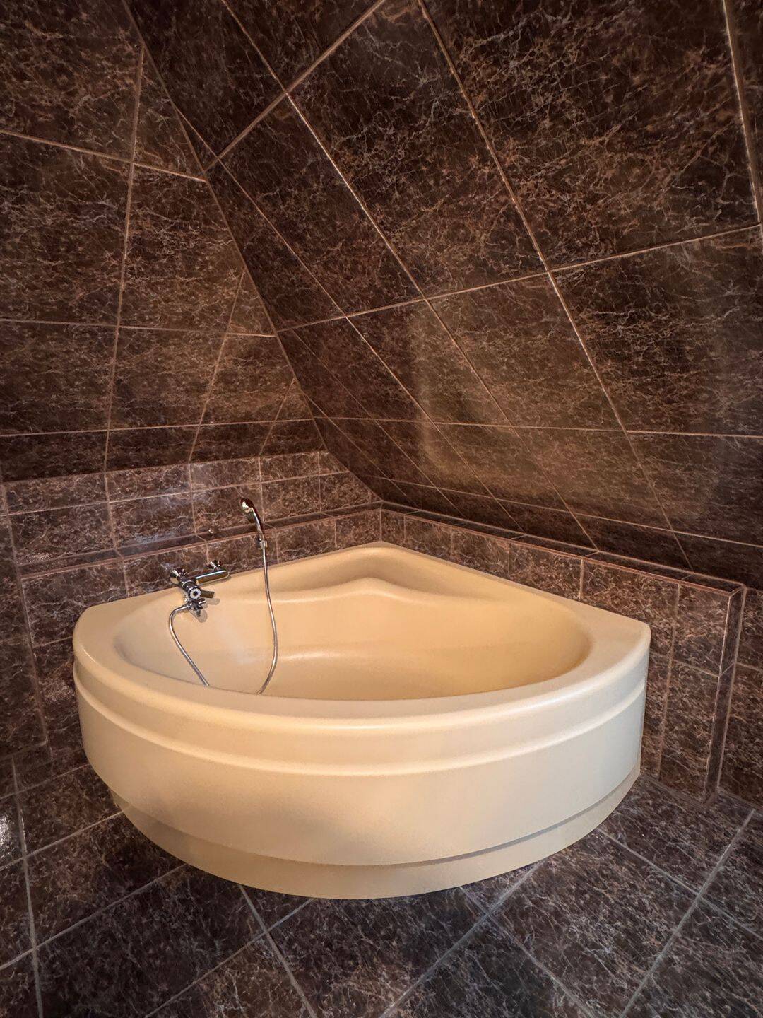 Property thumbnail 17