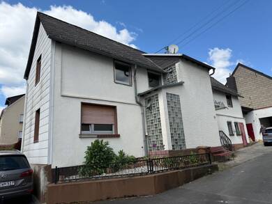 Einfamilienhaus zur Miete 900 € 6 Zimmer 105 m² 150 m² Grundstück frei ab sofort Lange Straße 31 Frickhofen Dornburg 65599