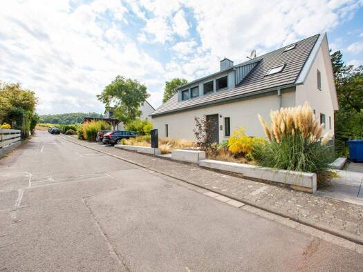 Einfamilienhaus zum Kauf 1.069.000 € 6 Zimmer 250 m² 1.189 m² Grundstück Waschenbach Mühltal 64367