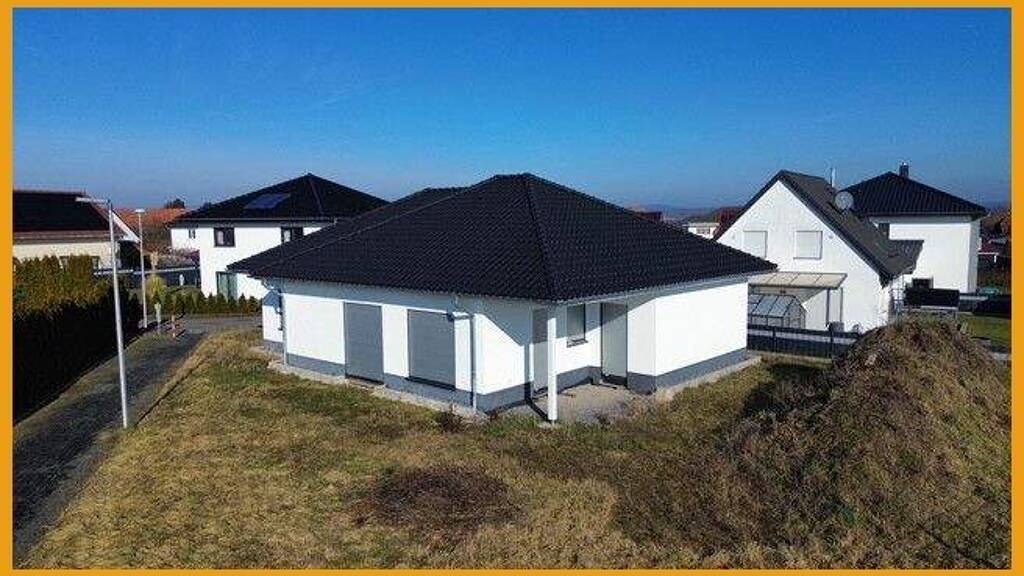 Einfamilienhaus zum Kauf provisionsfrei 449.000 € 4 Zimmer 129 m² 596 m² Grundstück Ziegenhain Schwalmstadt / Ziegenhain 34613