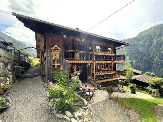 Bauernhaus zum Kauf 199.000 € 6 Zimmer 120 m² 277 m² Grundstück St. Veit in Defereggen 9962