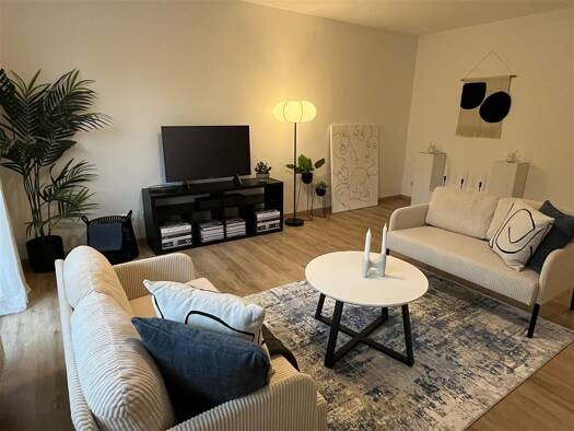 Wohnung zum Kauf - Erstbezug provisionsfrei 375.800 € 3 Zimmer 75 m² 6. Geschoss frei ab sofort Tilsiter Straße 8 Sanderau Würzburg 97072