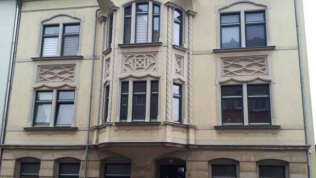 Wohnung zur Miete 229 € 2 Zimmer 42 m² 4. Geschoss Ernst-Thälmann-Straße 8 Hainichen 09661