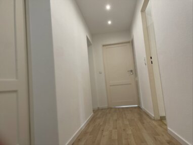 Wohnung zum Kauf 357.500 € 3 Zimmer 75 m² 2. Geschoss Niederrad Frankfurt am Main / Niederrad 60528