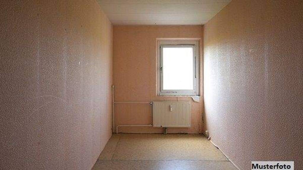 Wohnung zum Kauf 65.300 € 3 Zimmer 76 m² Innenstadt Euskirchen 53879