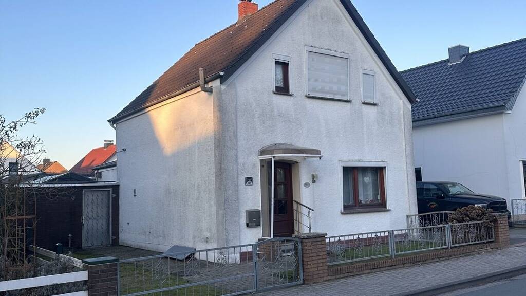 Einfamilienhaus zum Kauf 215.000 € 5 Zimmer 108 m² 435 m² Grundstück Fähr-Lobbendorf Bremen 28755