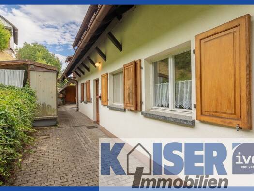 Einfamilienhaus zum Kauf 370.000 € 7 Zimmer 160 m² 1.133 m² Grundstück Eschbach Waldshut-Tiengen 79761