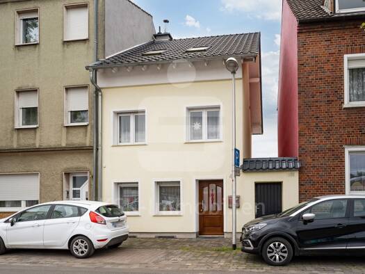Reihenmittelhaus zum Kauf 259.000 € 6 Zimmer 120 m² 132 m² Grundstück Düren 52353