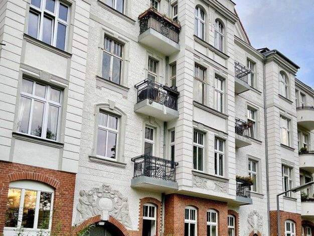 Wohnung zum Kauf 339.000 € 2 Zimmer 66,8 m² EG Steglitz Berlin 12165