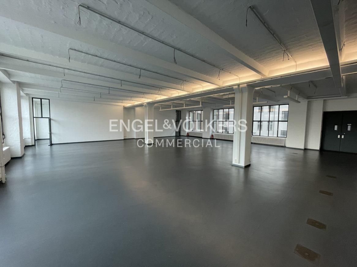 Büro-/Praxisfläche zur Miete 24 € 419 m²<br/>Bürofläche ab 419 m²<br/>Teilbarkeit Moabit Berlin 10555