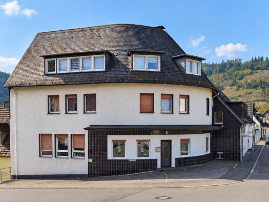 Wohnung zur Miete 450 € 3 Zimmer 78 m² Geschoss 2/3 frei ab 01.11.2026 Schubertstraße 66 Altena Altena 58762