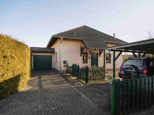 Bungalow zum Kauf 349.000 € 3 Zimmer 104 m² 879 m² Grundstück Görden Brandenburg an der Havel 14772