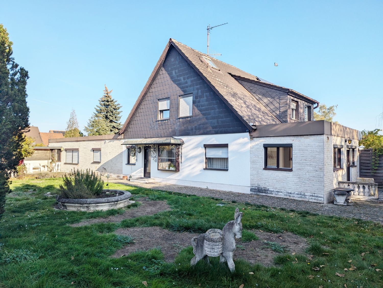 Einfamilienhaus zum Kauf 497.000 € 4 Zimmer 130 m²<br/>Wohnfläche 499 m²<br/>Grundstück Gaismannshof Nürnberg 90431