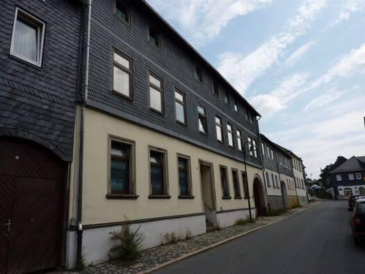 Wohnung zur Miete 260 € 2 Zimmer 50 m² Straße der Jugend 8 Lehesten 07349