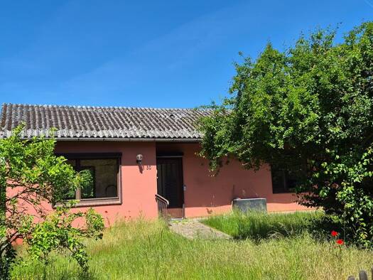 Bungalow zum Kauf 109.000 € 2 Zimmer 75 m² 1.357 m² Grundstück frei ab sofort Vietze Höhbeck 29478