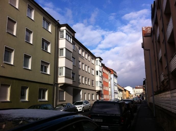 Wohnung zum Kauf 145.000 € 3 Zimmer 72 m²<br/>Wohnfläche 2.<br/>Geschoss Roßbrunnstr. 21 Innenstadt - Nord Schweinfurt 97421