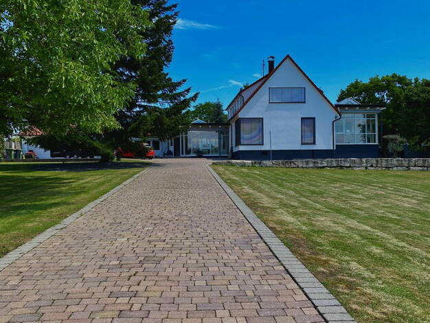 Einfamilienhaus zum Kauf provisionsfrei 1.649.000 € 8,5 Zimmer 300 m² 2.450 m² Grundstück Affalterbach Affalterbach 71563
