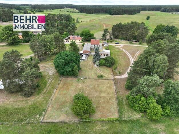 Bauernhaus zum Kauf 280.000 € 7 Zimmer 161 m² 22.000 m² Grundstück Joachimsthal 16247